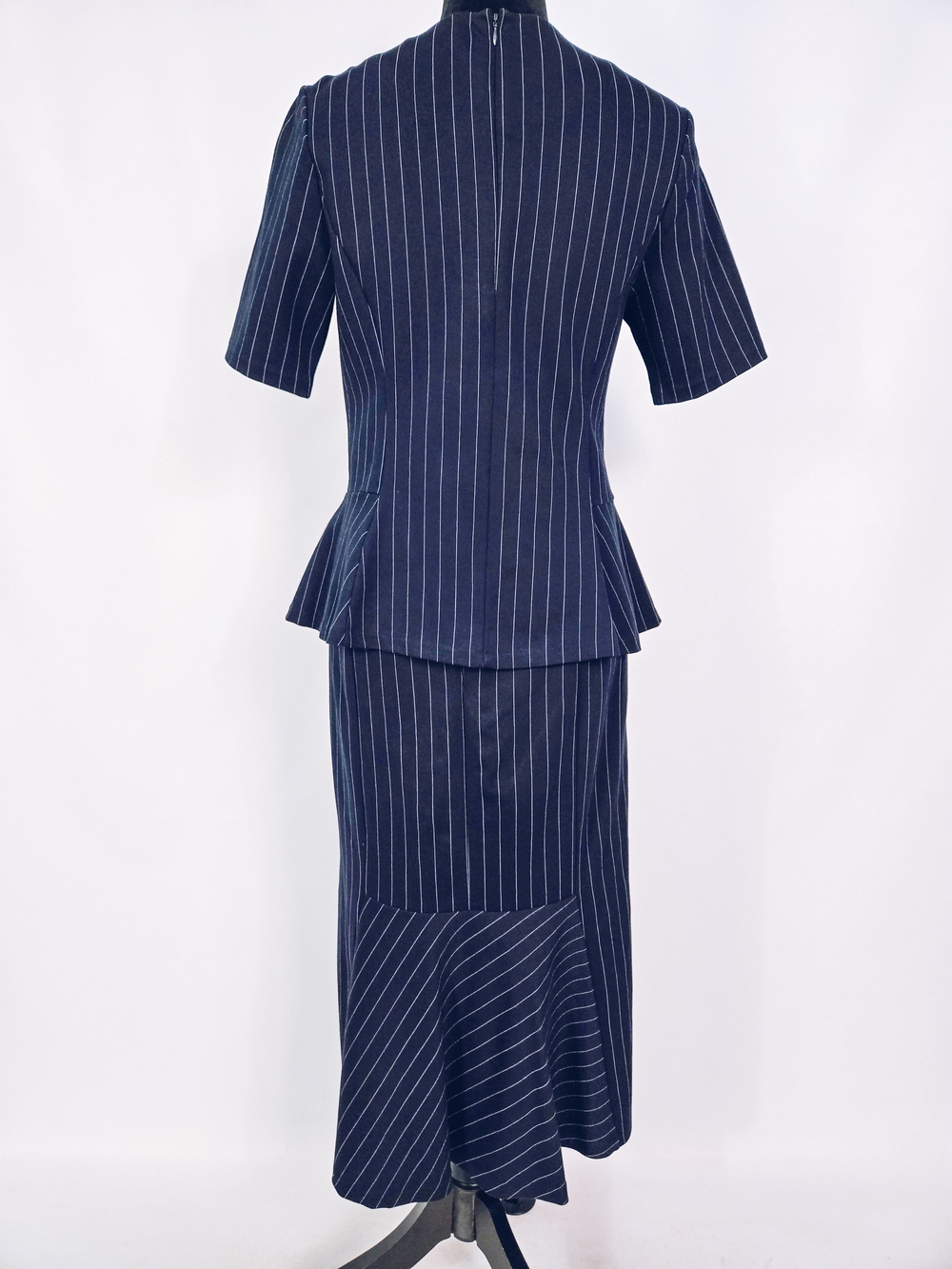 Lauren Ralph Lauren Navy and White Pinstripe Peplum Skirt Set - Picture 4 of 11